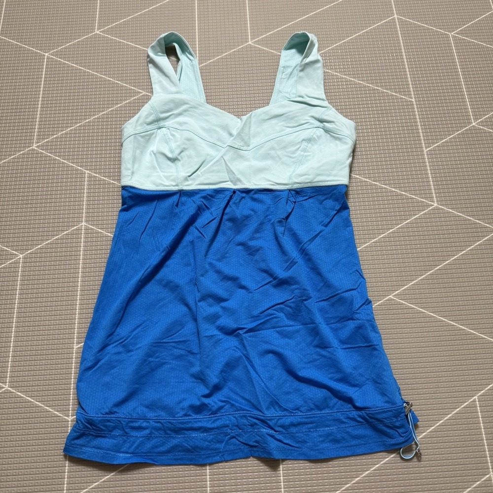 Lululemon Run Tame Me Tank Beach Blanket Blue Aquamarine 6